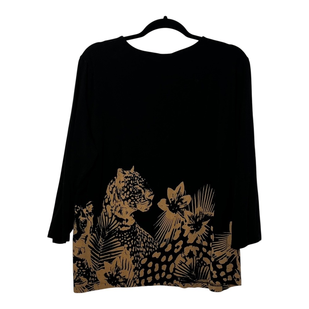 Weekends by Chico's Black Tan Leopard Floral Graphic Scoop Neck Top Size 3 XL - Picture 2 of 9
